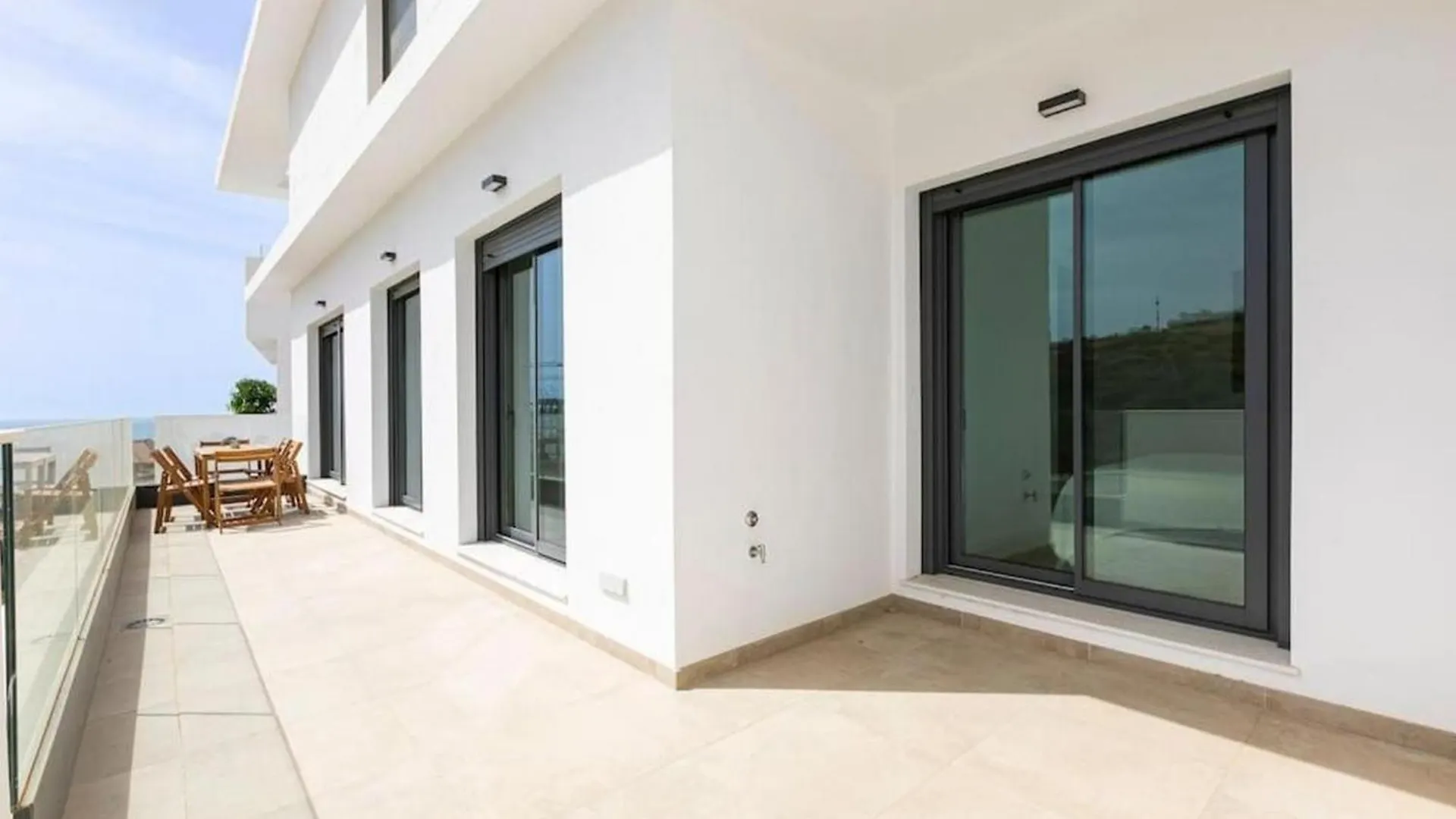Middle Views Luxury Sea Escape Apartment Torremuelle 0*,  Spain