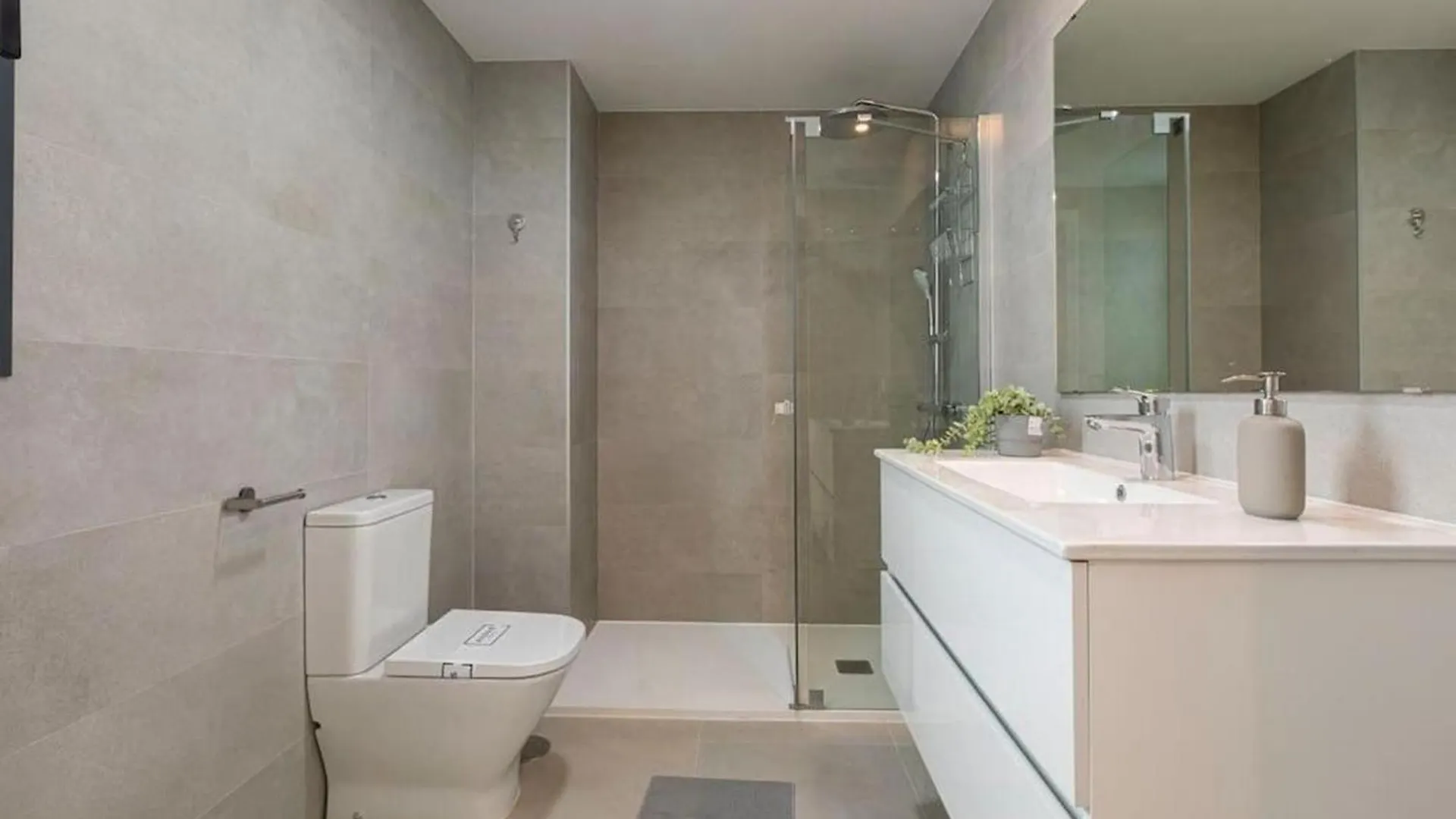 Middle Views Luxury Sea Escape Apartment Torremuelle 0*,  Spain